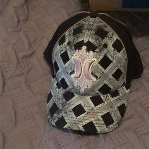 Hurley distressed look hat
